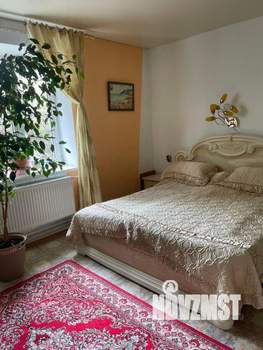 Дом 2869м², 2-этажный, участок 8 сот.  