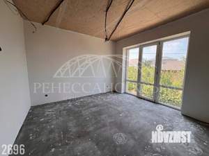 Дом 135м&sup2;, 2-этажный, участок 9 сот.  