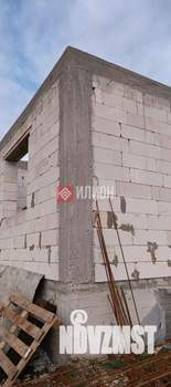 Дом 200м&sup2;, 2-этажный, участок 4 сот.  