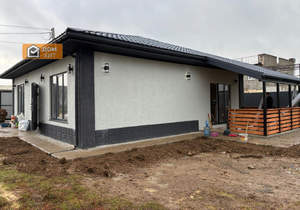 Дом 100м&sup2;, 1-этажный, участок 4 сот.  