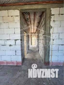 Дом 99м&sup2;, 1-этажный, участок 4 сот.  