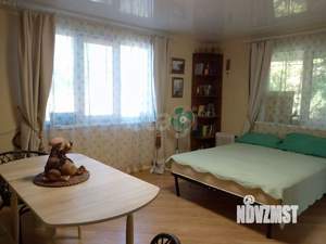 Дом 53м², 2-этажный, участок 4 сот.  