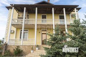 Дом 340м², 3-этажный, участок 8 сот.  