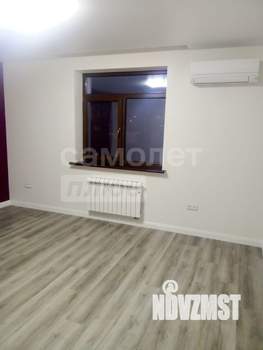 Коттедж 250м&sup2;, 2-этажный, участок 9 сот.  