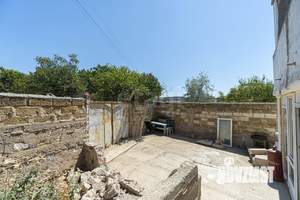 Дом 110м&sup2;, 3-этажный, участок 6 сот.  