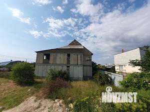 Дом 292м², 2-этажный, участок 6 сот.  