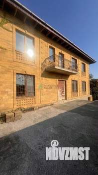 Дом 425м², 2-этажный, участок 8 сот.  