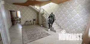 Дом 364м², 2-этажный, участок 9 сот.  