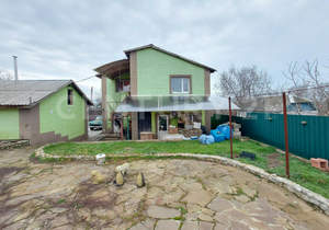 Дом 120м², 2-этажный, участок 11 сот.  