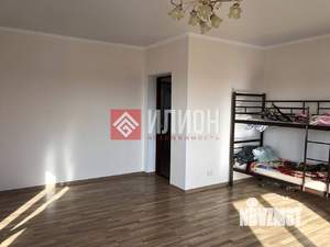Дом 263м², 3-этажный, участок 6 сот.  