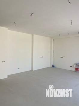 Дом 335м², 2-этажный, участок 5 сот.  