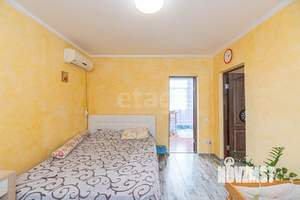 Дом 180м², 2-этажный, участок 5 сот.  