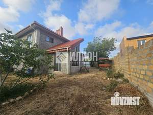 Дача 195м&sup2;, 2-этажный, участок 5 сот.  