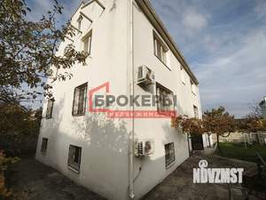 Дом 345м², 3-этажный, участок 5 сот.  