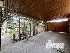 Дом 264м², 2-этажный, участок 5 сот.  