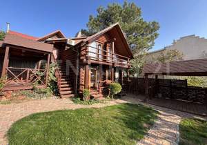 Дача 215м², 3-этажный, участок 4 сот.  