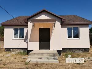 Дом 90м², 1-этажный, участок 8 сот.  