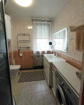 Дом 136м², 2-этажный, участок 6 сот.  