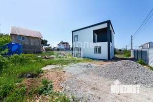 Дом 130м&sup2;, 2-этажный, участок 4 сот.  