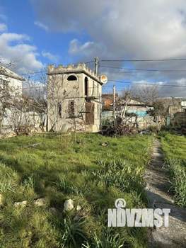 Дом 40м&sup2;, 2-этажный, участок 4 сот.  