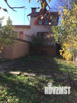 Дом 272м², 3-этажный, участок 6 сот.  