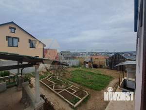 Дом 100м&sup2;, 2-этажный, участок 6 сот.  