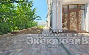 Дом 184м², 3-этажный, участок 3 сот.  