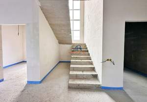 Дом 190м², 2-этажный, участок 5 сот.  