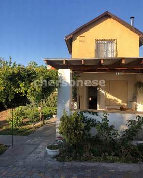 Дом 40м², 2-этажный, участок 4 сот.  