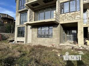 Дом 274м&sup2;, 3-этажный, участок 5 сот.  