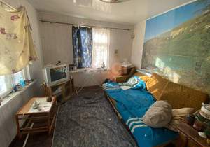 Дом 35м², 2-этажный, участок 4 сот.  