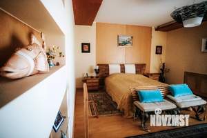 Коттедж 400м², 3-этажный, участок 692 сот.  