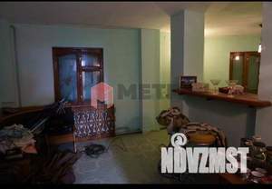 Дом 265м², 3-этажный, участок 4 сот.  