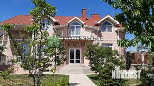 Дом 447м&sup2;, 2-этажный, участок 6 сот.  