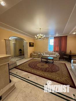 Дом 276м², 4-этажный, участок 2 сот.  