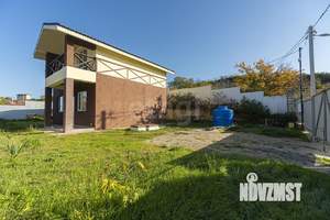 Дом 115м&sup2;, 2-этажный, участок 4 сот.  