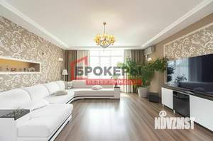 Дом 250м², 2-этажный, участок 12 сот.  