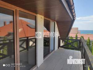 Дом 196м&sup2;, 2-этажный, участок 4 сот.  