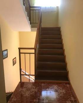 Дом 450м², 5-этажный, участок 4 сот.  