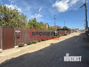 Дом 284м², 3-этажный, участок 5 сот.  