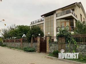 Дом 434м², 3-этажный, участок 5 сот.  