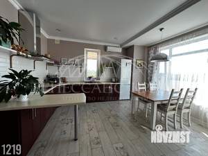 Дом 255м², 2-этажный, участок 6 сот.  