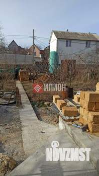 Дом 60м², 2-этажный, участок 4 сот.  