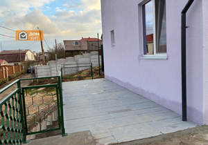 Дом 100м², 2-этажный, участок 5 сот.  