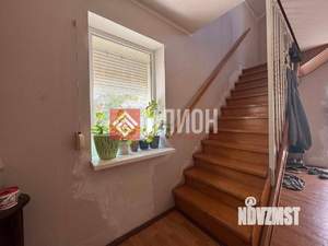 Дом 218м², 3-этажный, участок 3 сот.  