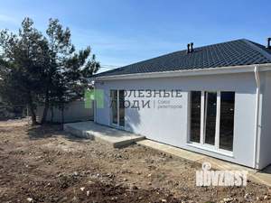 Дом 110м&sup2;, 1-этажный, участок 8 сот.  