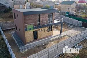 Дом 110м², 2-этажный, участок 4 сот.  