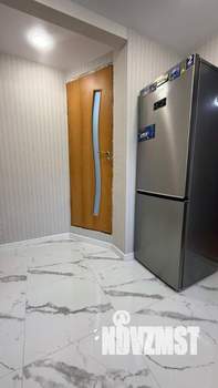 Дом 130м&sup2;, 2-этажный, участок 4 сот.  