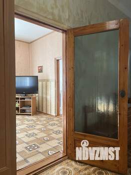 Дом 203м&sup2;, 2-этажный, участок 10 сот.  