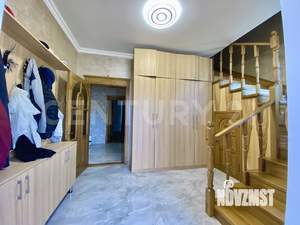 Дом 220м², 2-этажный, участок 10 сот.  